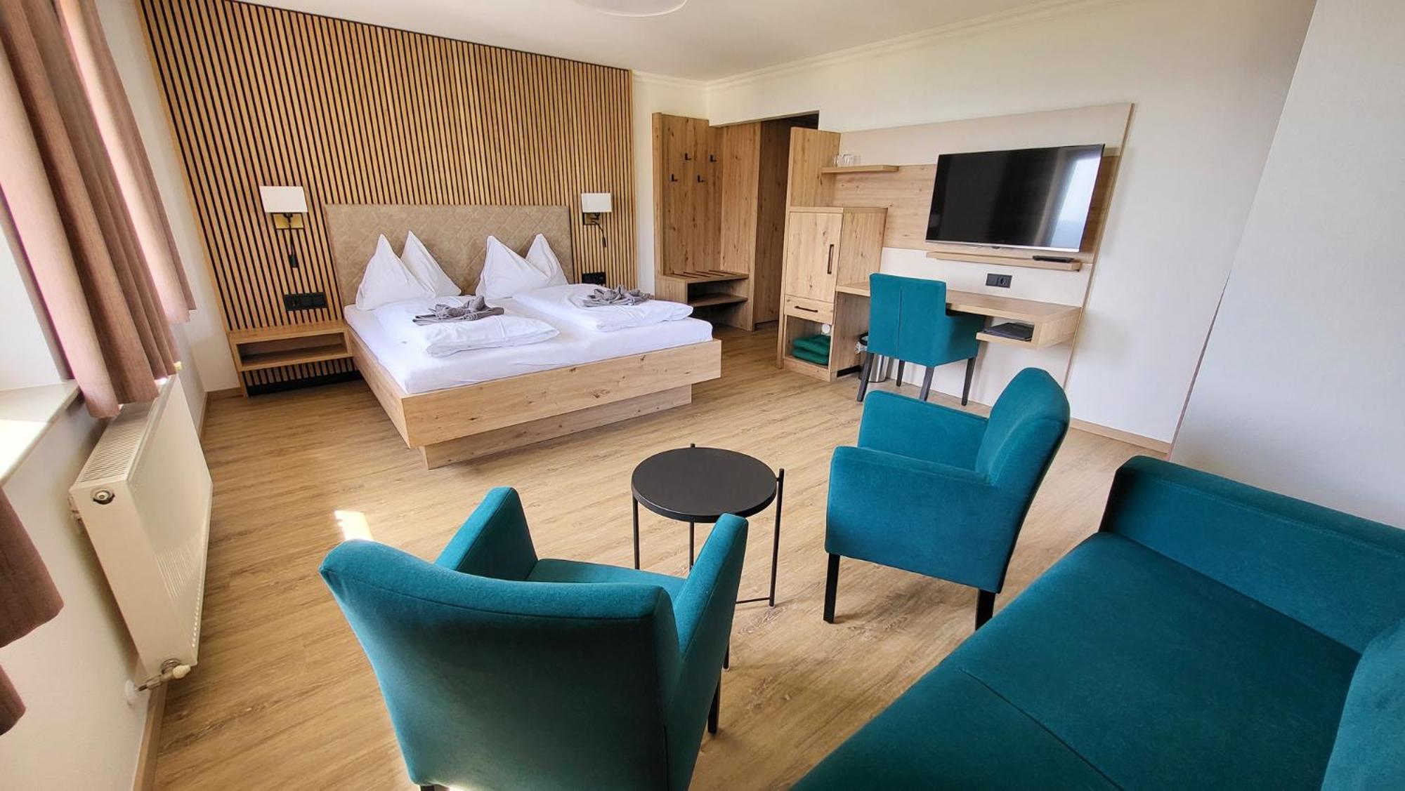 Ferienhotel Hofer Superior Strass im Attergau Bagian luar foto
