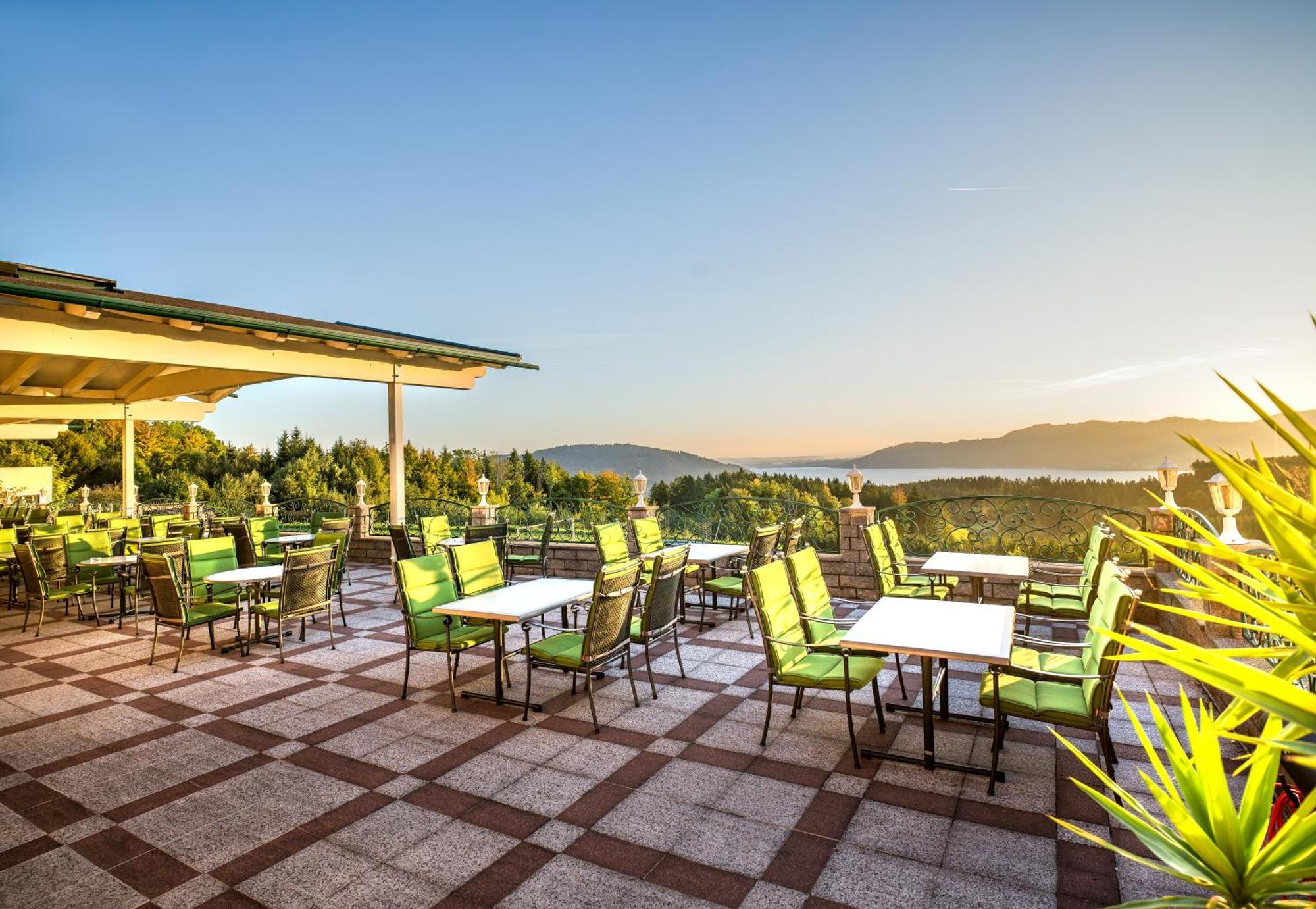 Ferienhotel Hofer Superior Strass im Attergau Bagian luar foto