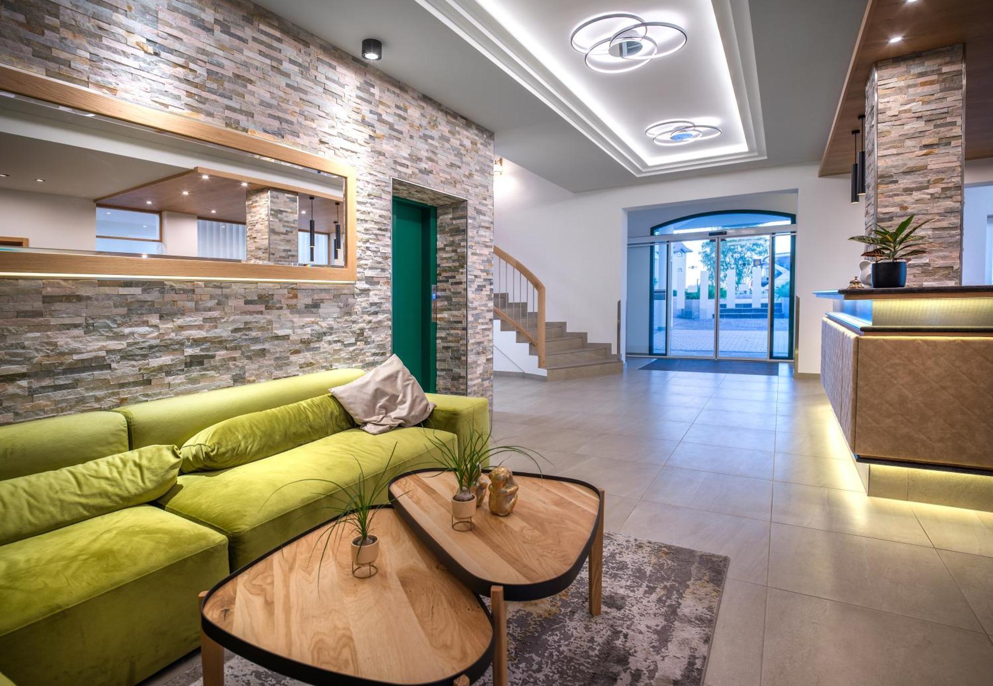 Ferienhotel Hofer Superior Strass im Attergau Bagian luar foto