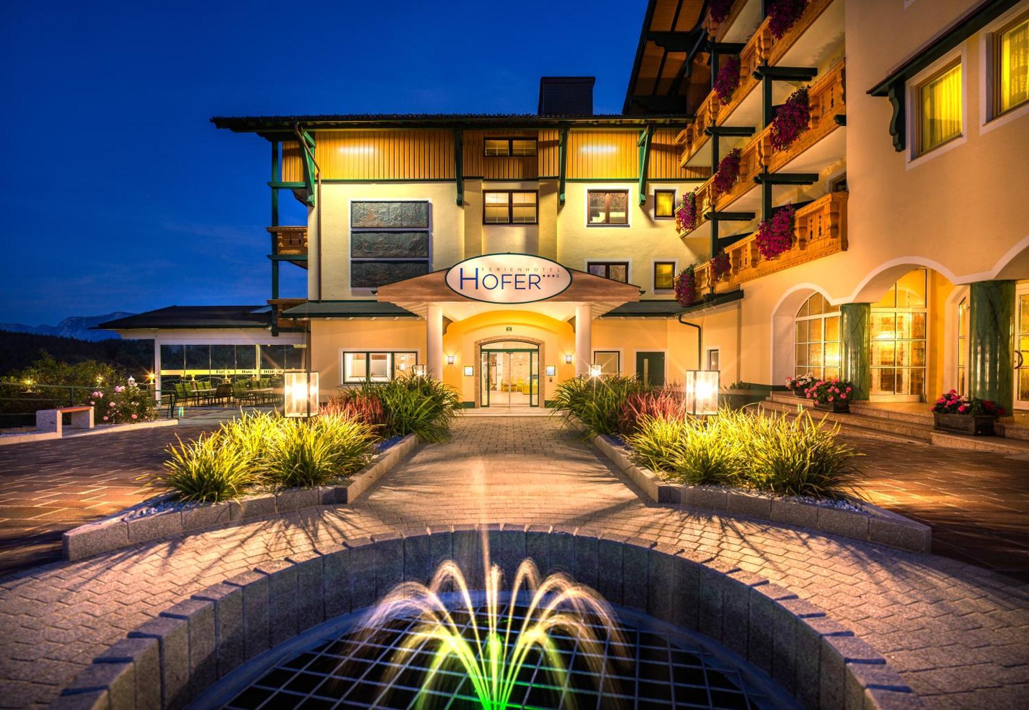 Ferienhotel Hofer Superior Strass im Attergau Bagian luar foto